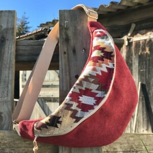 Sac banane CHEYANNE en tissu grenat et motifs amérindien