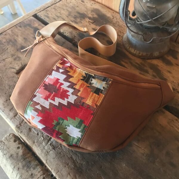 sac banane en tissu enduit imitation cuir et tissu style amérindien