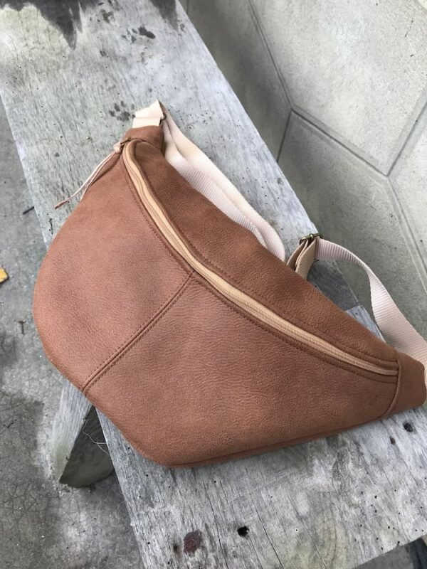 Sac banane tissu enduit imitation cuir