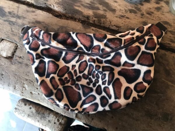Sac banane motif girafe