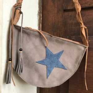 Petit sac DEMI-LUNE en cuir gris