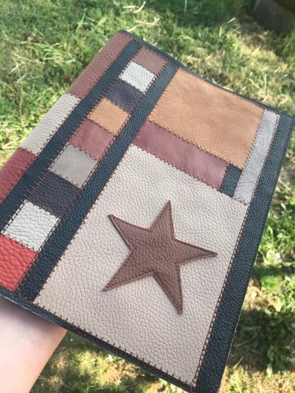 Couverture agenda en patchwork de cuir multicolore