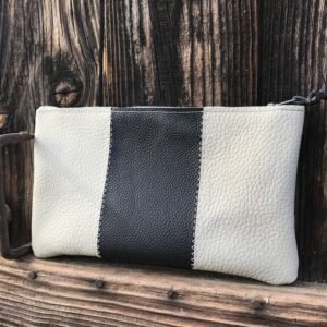 Pochette en cuir grège et noir