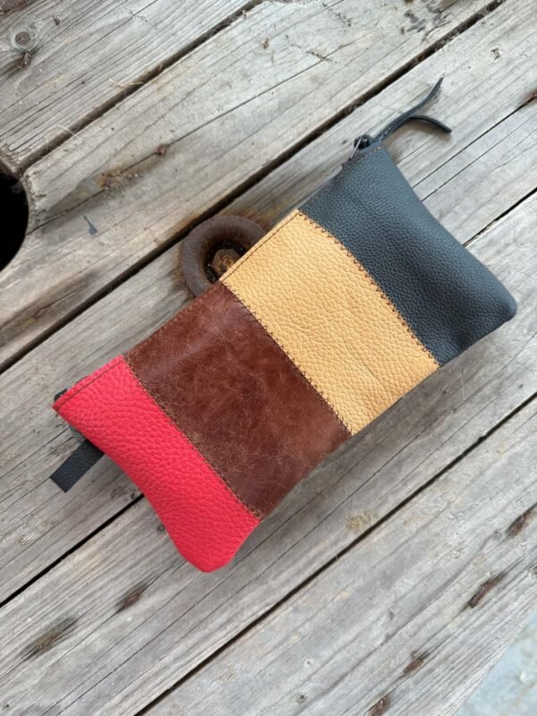 Pochette en cuir multicolore
