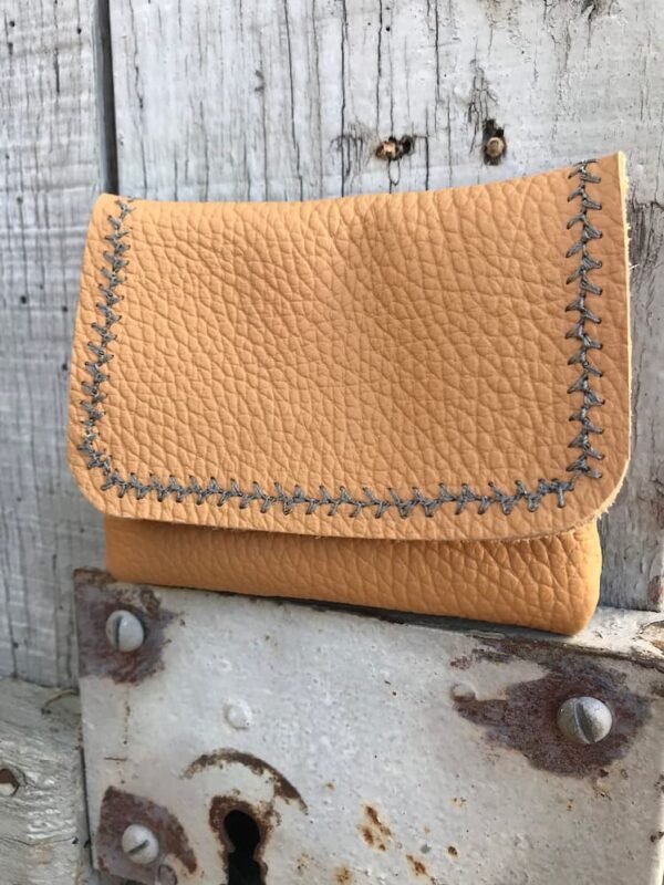 Porte cartes ocre