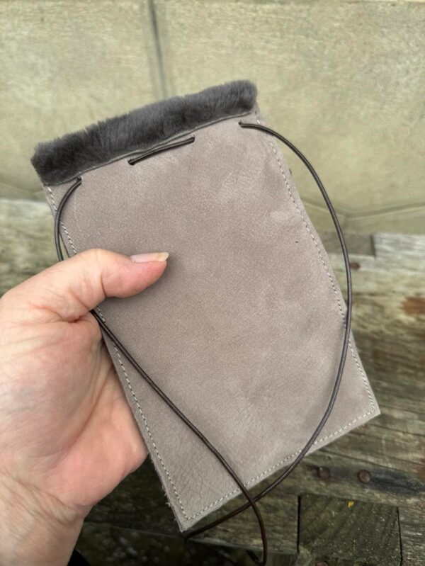 Pochette en cuir pour téléphone portable